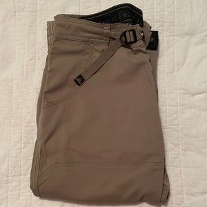 prAna Men’s Hiking Pants 🥾